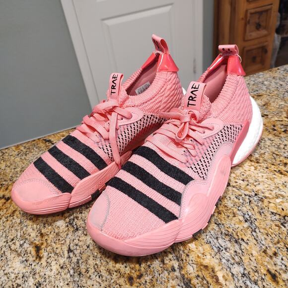 Adidas Trae Young 1 Men's Sneakers Pink Size 10.5 (US) ID APE 779001 - Picture 1 of 12